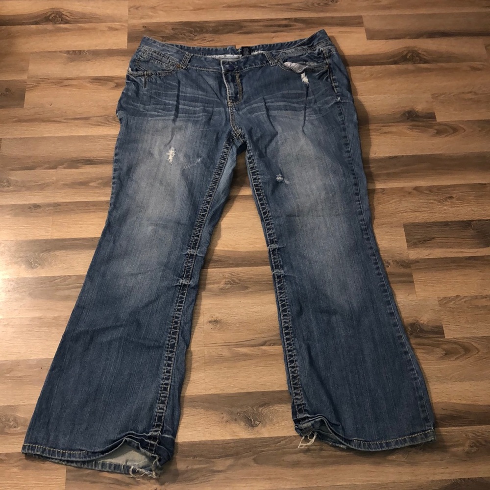 Amethyst jeans size 20